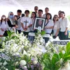 Pemakaman ibunda Gading Marten