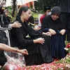 Pemakaman ibunda Kalina Ockataranny