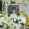 Suasana rumah duka Reza Gunawan suami Dee Lestari