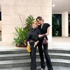 Potret Syahrini Nonton Konser Cakra Khan di Singapura