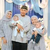 Mpok Alpa Aqiqah anak kembar Raffa Raffi