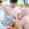 Mpok Alpa Aqiqah anak kembar Raffa Raffi