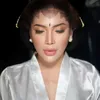 Millen Cyrus Jadi Pengantin Jawa