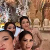 Enzy Menikah Natasha Rizky Bridesmaid Desta Hadir