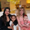 Selebriti bareng ibu mertua