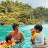 Deretan selebriti yang asuh anak tanpa baby sitter