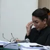 Nikita Mirzani Menangis di Ruang Sidang