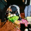 Bella Shofie Ibu Meninggal Makam
