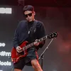 Desta Merasa Kesepian