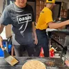 Aldi Taher masak burger