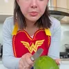 Amanda Manopo potong alpukat