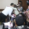 ammar zoni berpelukan saat sidang