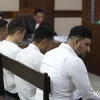 Ammar Zoni duduk di ruang sidang
