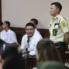 Ammar Zoni hadiri sidang narkoba