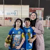 Oki Setiana Dewi dan dua anaknya