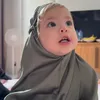 Kamari Putri Jennifer Coppen Pakai Mukena