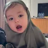 Kamari Putri Jennifer Coppen Pakai Mukena