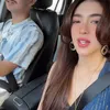 Angel Karamoy duduk semobil dengan Gusti Ega