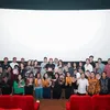 seleb sewa bioskop, berita seleb