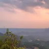 Pemandangan dari atas bukit
