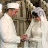 Ariska Menikah