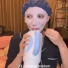Ashanty minum vitamin