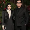 Atta Halilintar dan Aurel pakai baju hitam