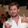 Potret Chris Hemsworth Pria Terganteng 2024 