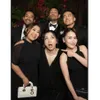 Pose Kocak Ayu Ting Ting Bersama Teman-temannya