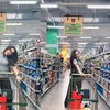 Ayu Ting Ting di supermarket