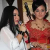 Juwita Bahar, lamaran