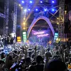 Konser Steve Aoki