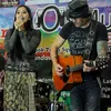 Mike Tramp, Ayu Azhari, Banjir