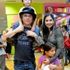 Mike Tramp, Ayu Azhari, Banjir