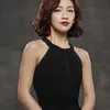 Baek Eun Hye Pakai Gaun Hitam