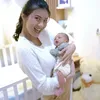 Nabila Maharani Momong Anak Tri Suaka
