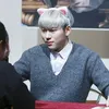 Idol Cowok Rambut Putih