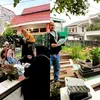 Elvy Sukaesih Suami meninggal Nyekar