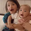 Anak Artis dengan Usia Tak Terpaut Jauh