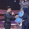 Ega Noviantika Rafly bisnis rumah