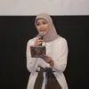 maudy koesnaedy berhijab