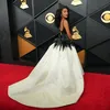 Olivia Dean di Red Carpet Grammy Awards 2026