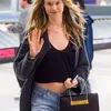 Behati Prinsloo Tanpa Make Up