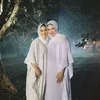 seleb pakai hijab, seleb non muslim pakai hijab, hijab selebriti
