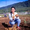 Potret sederhana krisdayanti di Kota batu.