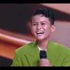 Bintang tertawa lebar
