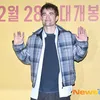 Robert Pattinson Kagumi Bong Joon Ho