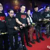 Ahmad Dhani gunting pita peresmian