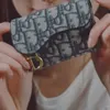 isi tas suzy