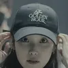 Lee Jong Suk bucin IU